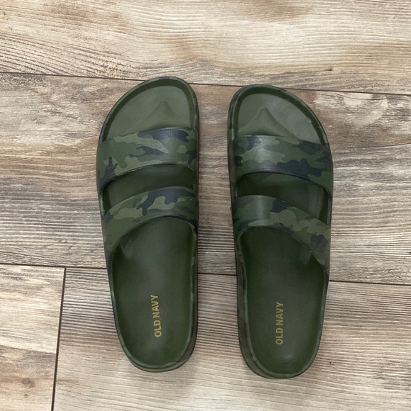 Old Navy Shoes - Old navy camo sandals